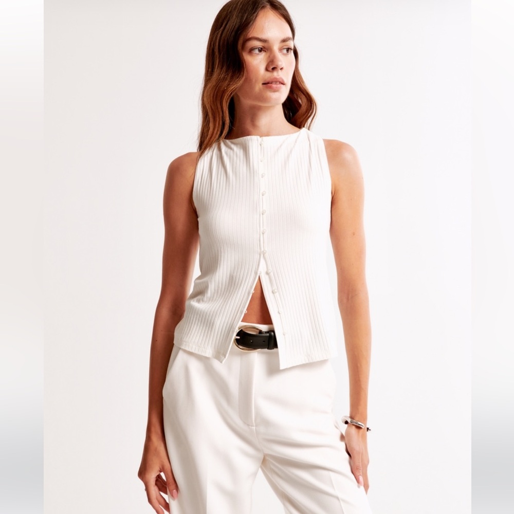 Abercrombie wide rib button through slash top